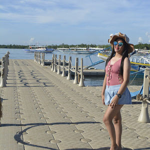 Meet your Posher, Hernandez